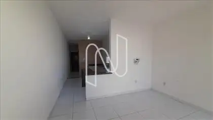 Casa 2Q com suíte no bairro Mangabeira 