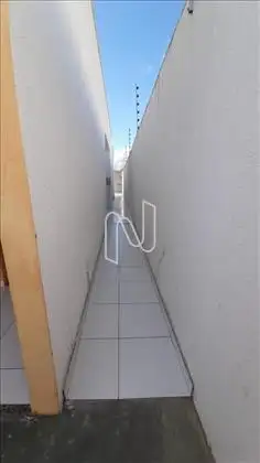 Casa 2Q com suíte no bairro Mangabeira 