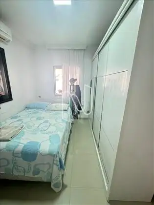 Casa pra venda no bairro Santa Monica  