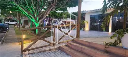   Estacionamento e Área de Lazer
