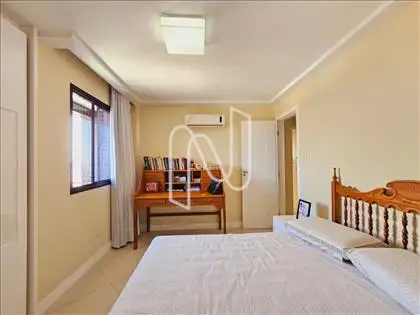 Apto no Mansão Amelio Amorim 