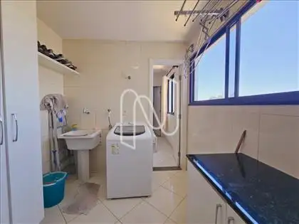 Apto no Mansão Amelio Amorim  