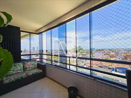 Apto no Mansão Amelio Amorim  