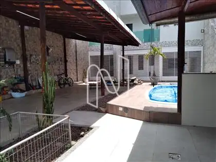 Casa de alto padrao em Feira de Santana