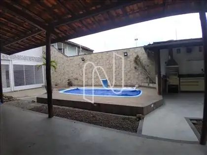 Casa de alto padrao em Feira de Santana 