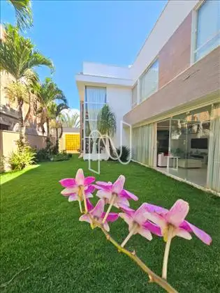   Casa de Alto Padrão no Residencial Bangalay