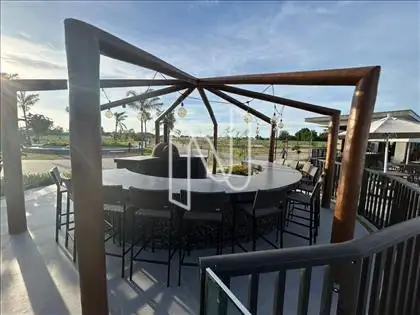  Lote 391,14 m² no Condomínio Obelisk 