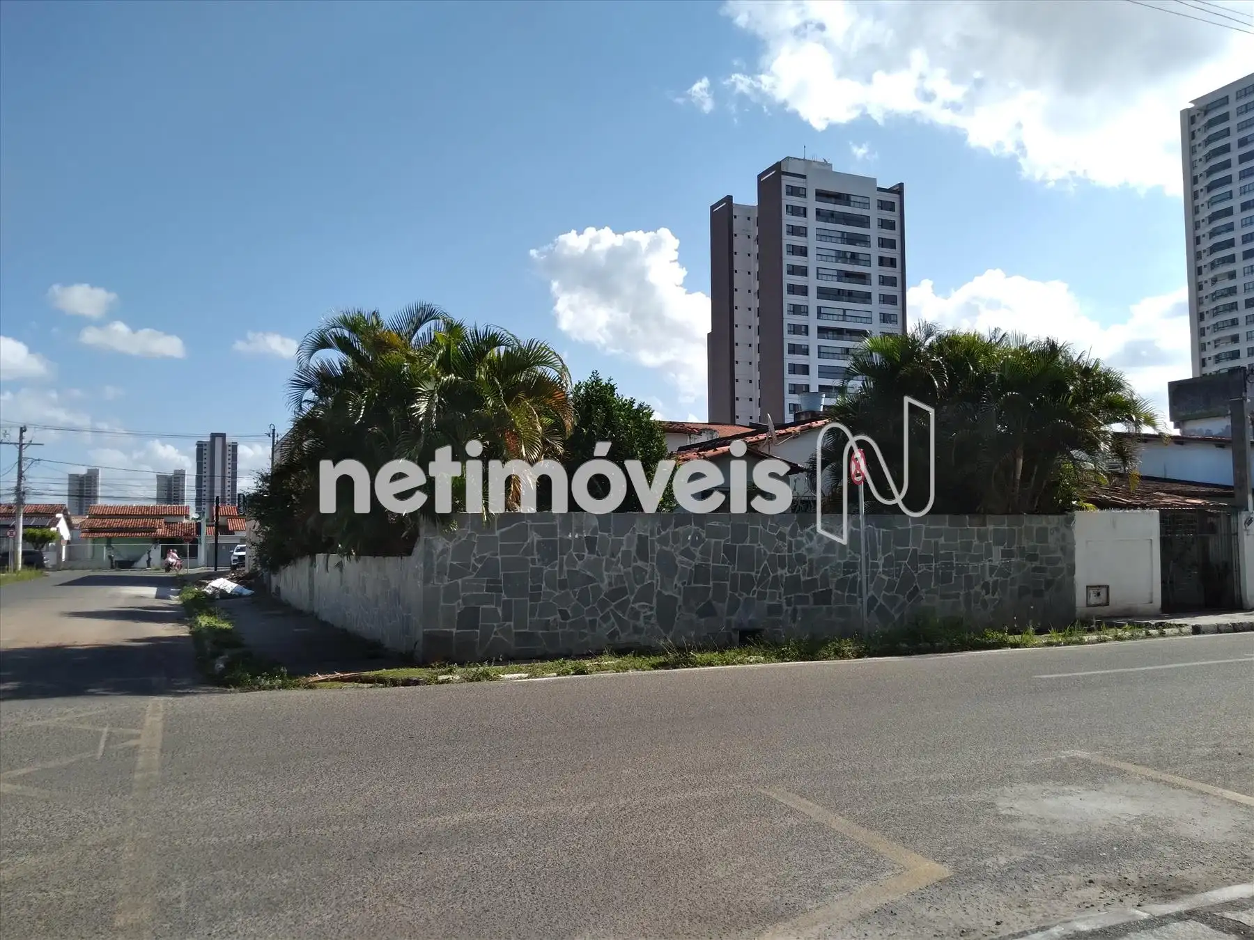 Imóvel comercial a venda em Feira de Santana