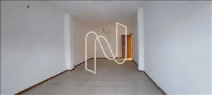   Sala Aluguel 1° Andar com varanda 29,75 m²