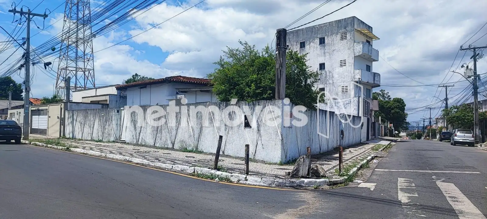  Casa e Prédio a Venda bairro Brasilia 