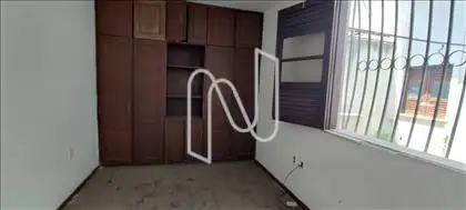   Casa e Prédio a Venda bairro Brasilia 