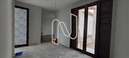   Casa e Prédio a Venda bairro Brasilia 