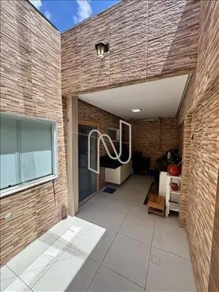 Casa no Residencial Maya