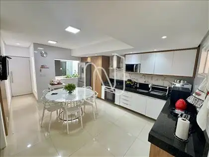 Casa no Residencial Maya