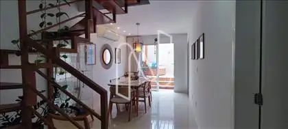  Casa Cond 3 Quartos 3 Suites Bairro Sim Feir