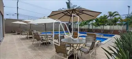  Casa Cond 3 Quartos 3 Suites Bairro Sim Feir