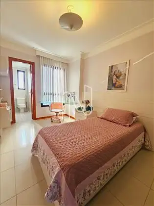 Apartamento á venda, bairro Santa Mônica 