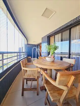 Apartamento á venda, bairro Santa Mônica 
