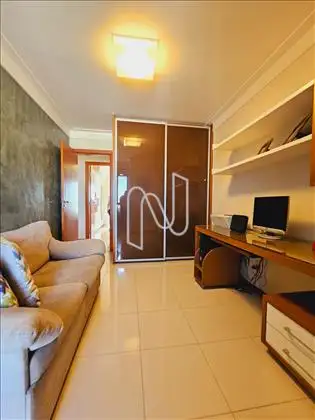 Apartamento á venda, bairro Santa Mônica 