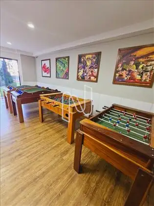 Apartamento á venda, bairro Santa Mônica 