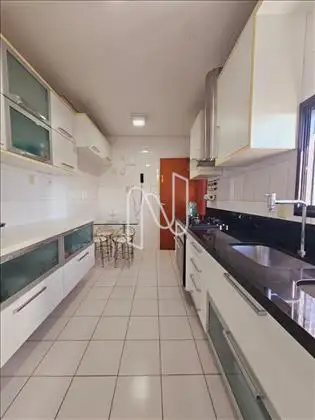  Apartamento á venda, bairro Santa Mônica