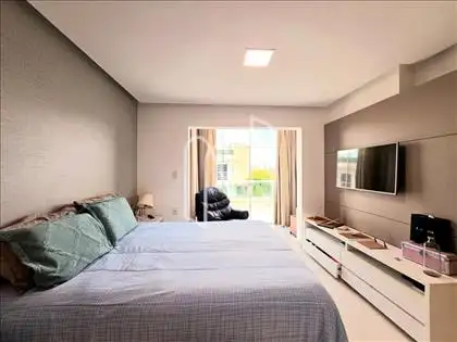  Casa no Condomínio Morada Fraga Maia 