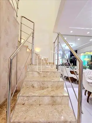  Casa no Condomínio Morada Fraga Maia 