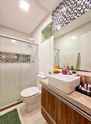  Casa no Condomínio Morada Fraga Maia 