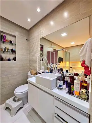  Casa no Condomínio Morada Fraga Maia 
