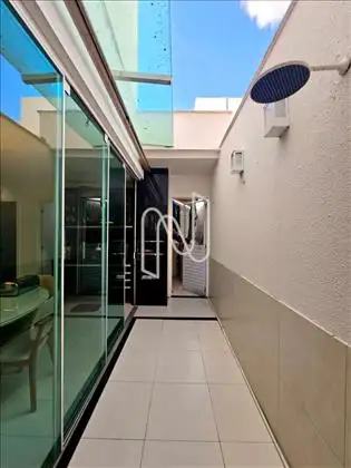 Casa no Condomínio Morada Fraga Maia 