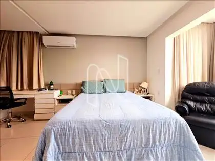  Casa no Condomínio Morada Fraga Maia 