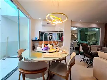  Casa no Condomínio Morada Fraga Maia 