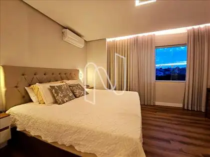  Casa Alto Padrão a Venda 4 Suítes Papagaio