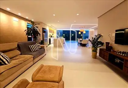  Casa Alto Padrão a Venda 4 Suítes Papagaio