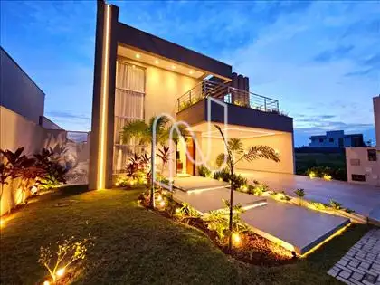  Casa Alto Padrão a Venda 4 Suítes Papagaio