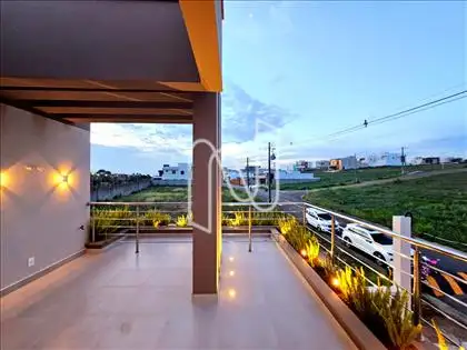  Casa Alto Padrão a Venda 4 Suítes Papagaio