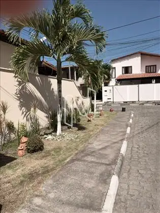  Casa em condominio em Feira de Santana 