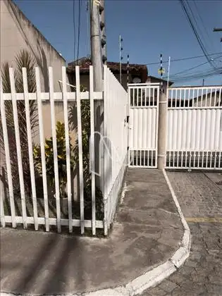   Casa em condominio em Feira de Santana