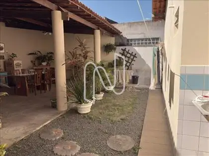   Casa em condominio em Feira de Santana