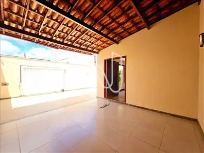  Casa venda ou aluguel no SIM 