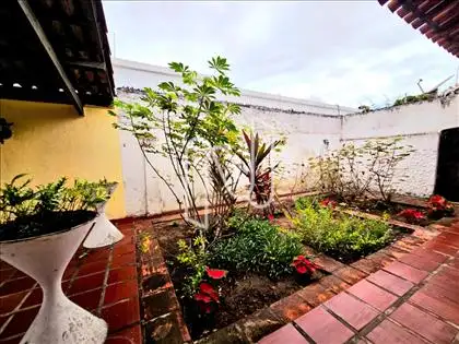  Imóvel n Casa no Centro de Feira de Santana 