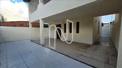 casa aluguel a 10 m da fraga maia 