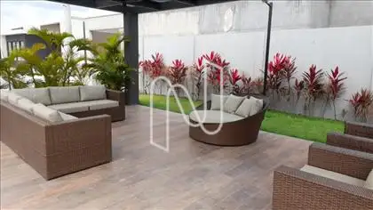  Casa pra venda de esquina no Mangata 
