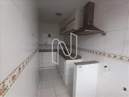 cozinha com armários 