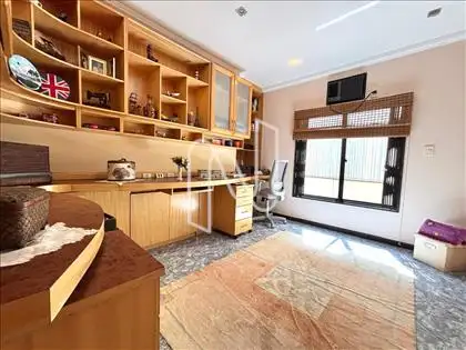 Quarto/escritório 5 - 2 andar