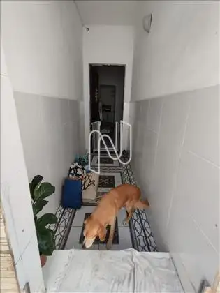corredor de entrada 