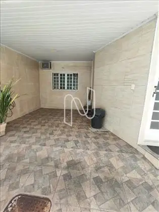  Garagem