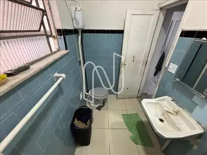 banheiro do apartamento 