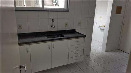 COZINHA COM ARMÁRIO