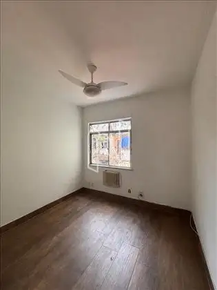 quarto fundos 